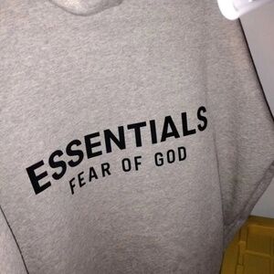 Men’s essentials hoodie